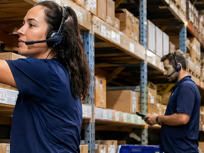 Improving Warehouse Mobility with Honeywell Wearable Solutions and Voice Accessories